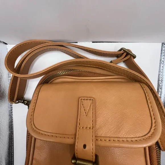 Minooy Naya Small Tan Leather Women's Crossbody Bag - Picture 12 of 13